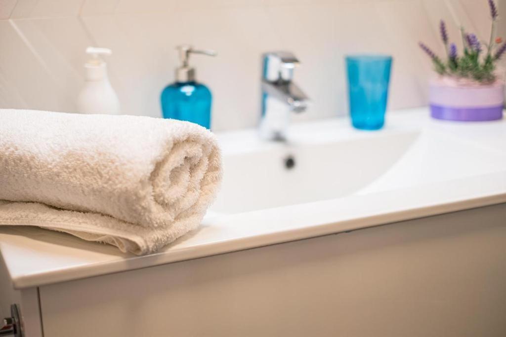 Fuered Luxury Apartman With Private Pool バラトンフレド エクステリア 写真